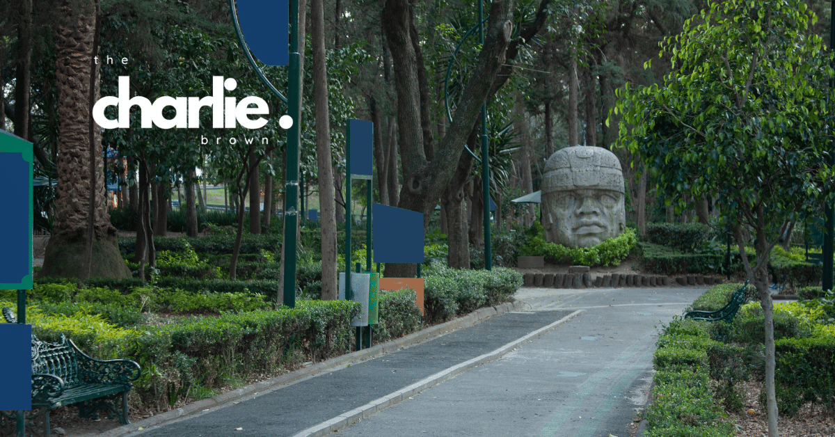 olmec statue head